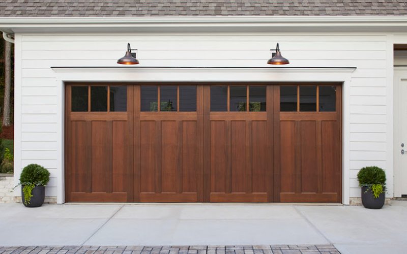 Southeastern Garage Doors Inc — Garage door supplier in Charleston