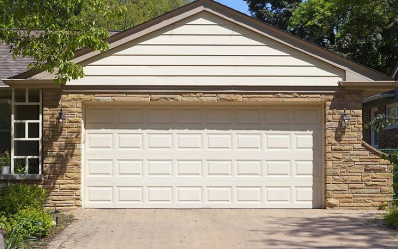 Clearwater Door & Contracting