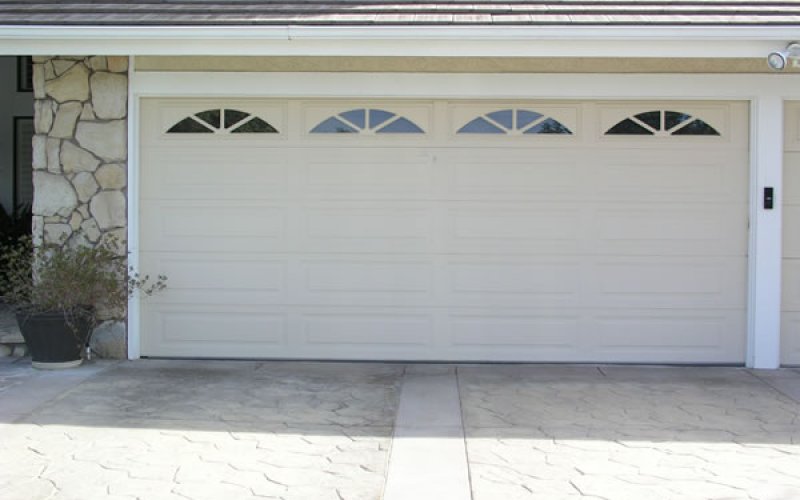 Streamline Garage Doors