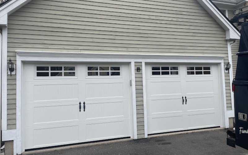 Connecticut Overhead Door — Garage door supplier in Hartford