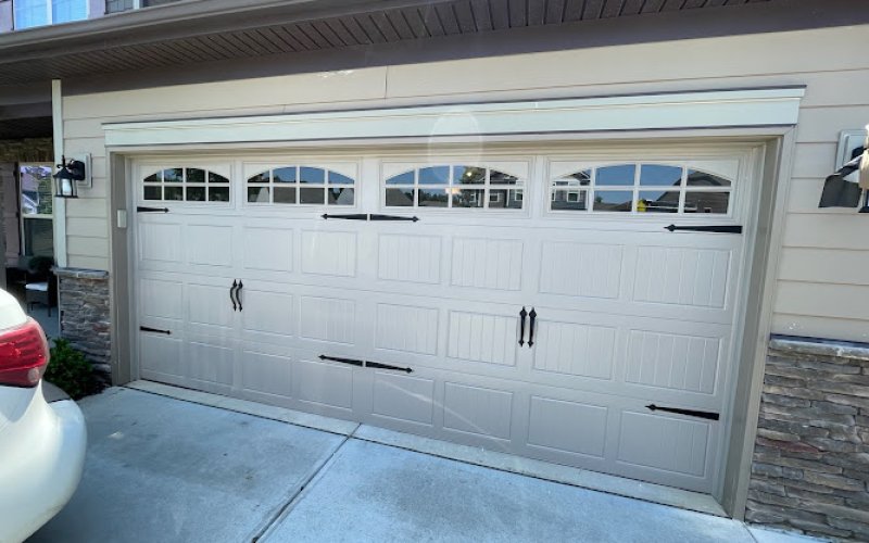 Mullis Garage Doors, LLC