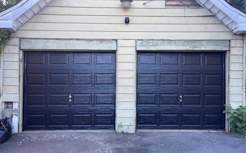 Closing Masters Garage Doors