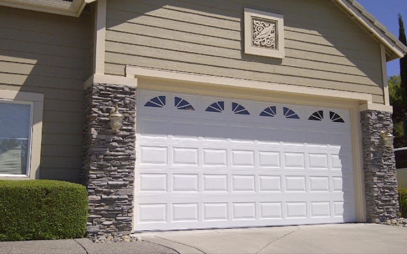 Roll-Rite Garage Door