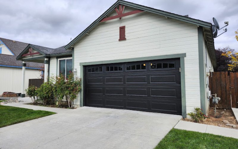 Toni's Garage Doors