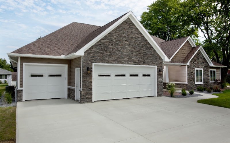 Senke CNY Garage Door